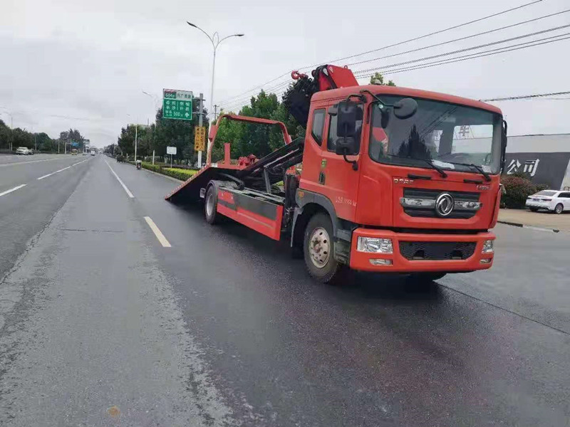 國(guó)六东风多利卡D9宏昌天马8吨折臂清障带吊